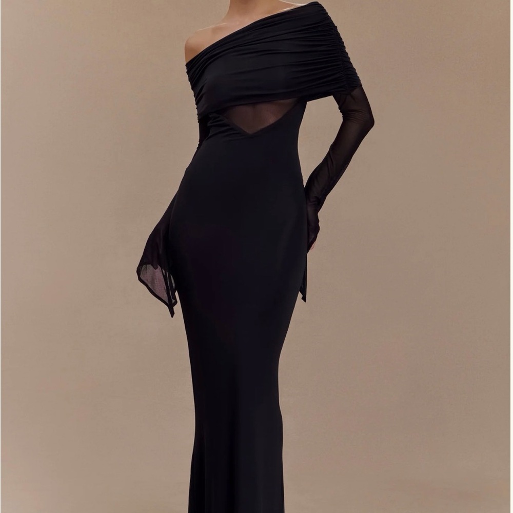Meshki Black One-Shoulder Gown